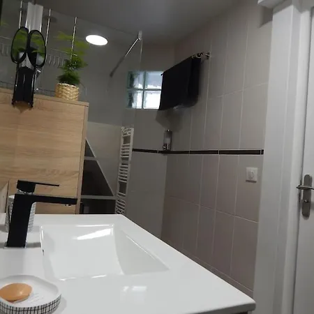 L'etonnante * Margny-les-Compiegne